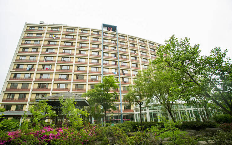 2025寻上海浦东新区养老院服务高血压半自理老人风险严控、定